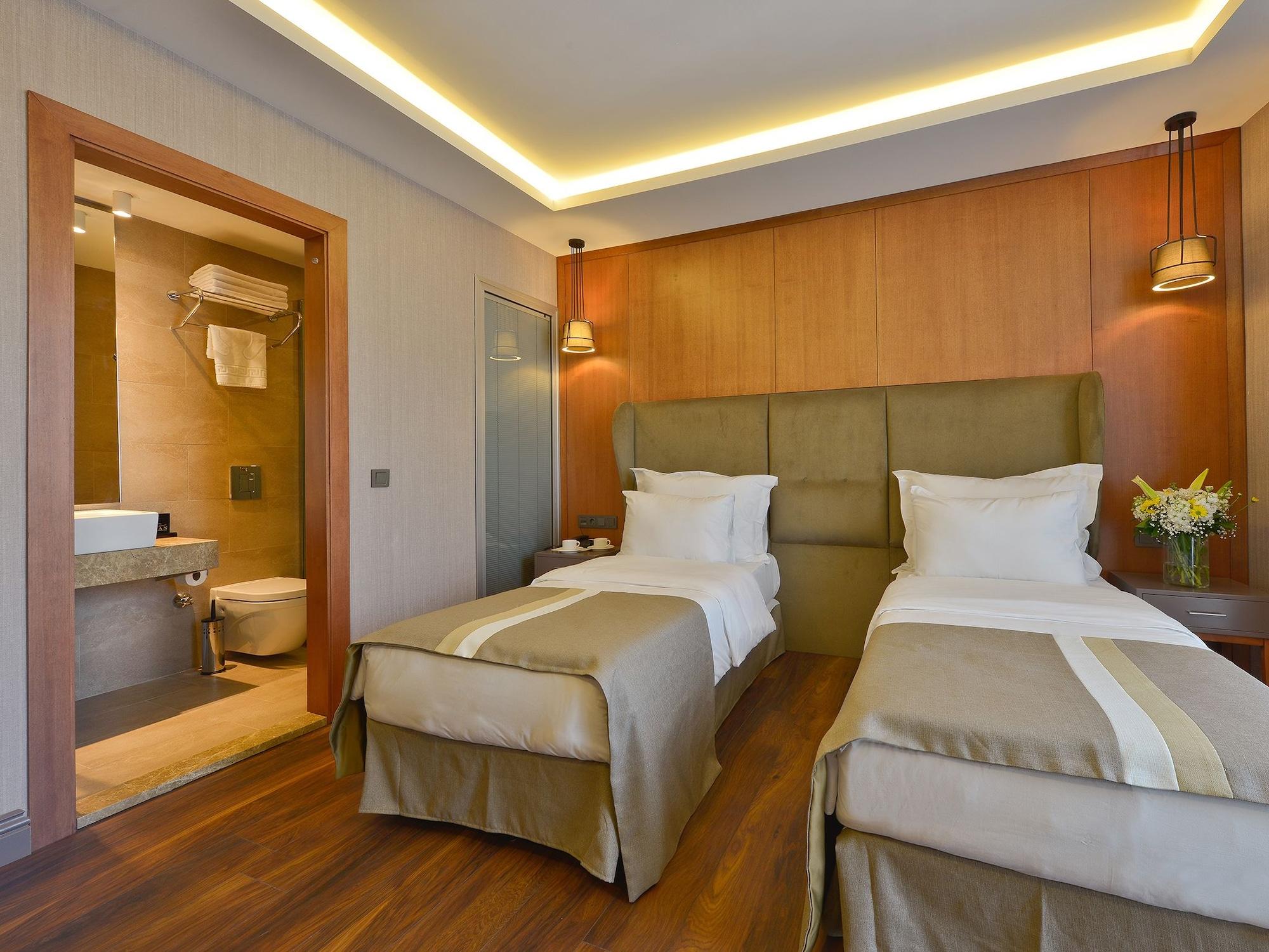 Blueway Hotel City Istanbul Ngoại thất bức ảnh